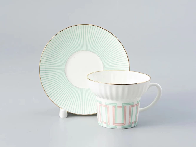 Чашка с блюдцем кофейная 155 мл форма Волна 