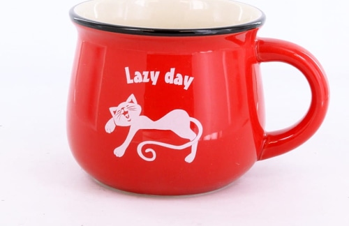 Маленькая красная кружка 